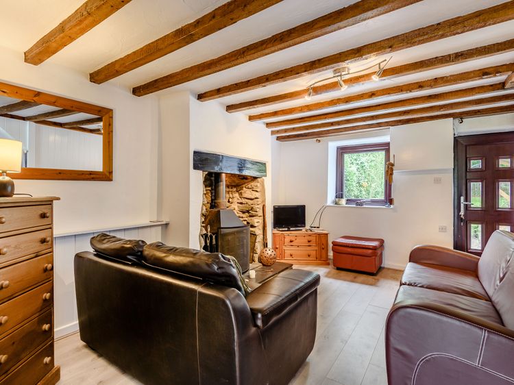 3 Tyn Y Mynydd, listing photograph 7