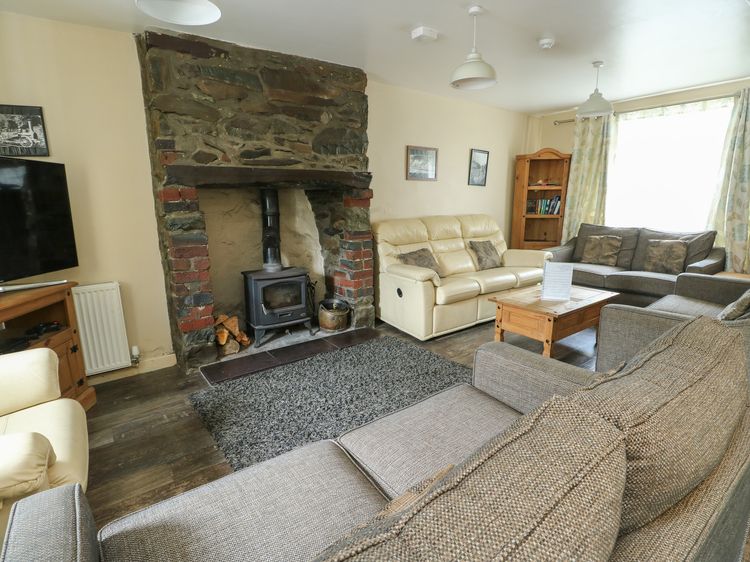 Halford Hill, listing photograph 4