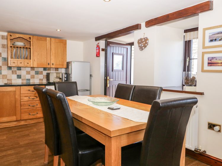 Raceside Cottage, listing photograph 11