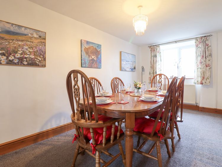 Bryn Re, listing photograph 7