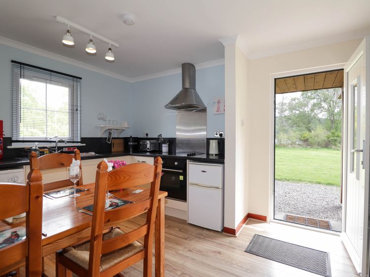 Pebbles Cottage, listing photograph 11