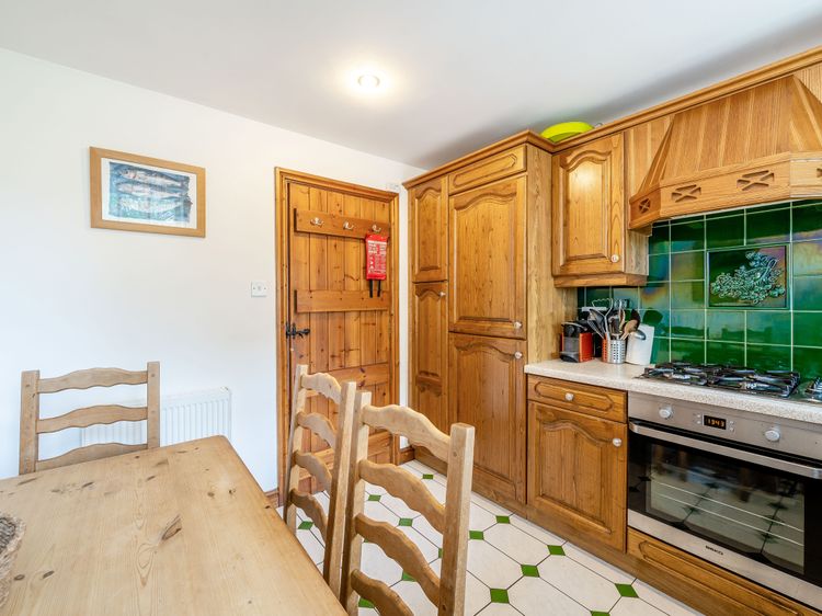 5 The Granary, listing photograph 9