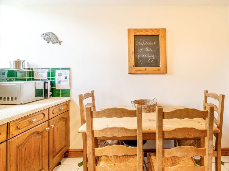 5 The Granary, listing photograph 10