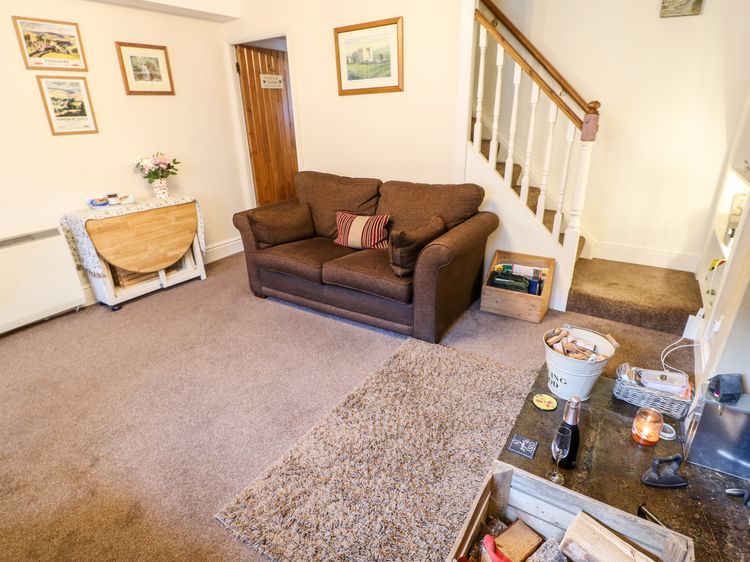 Myrtle Cottage, listing photograph 7