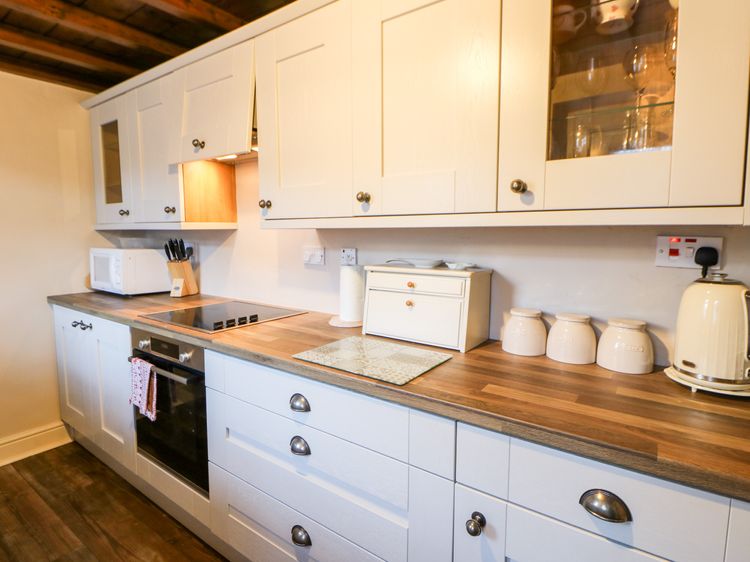 Myrtle Cottage, listing photograph 10