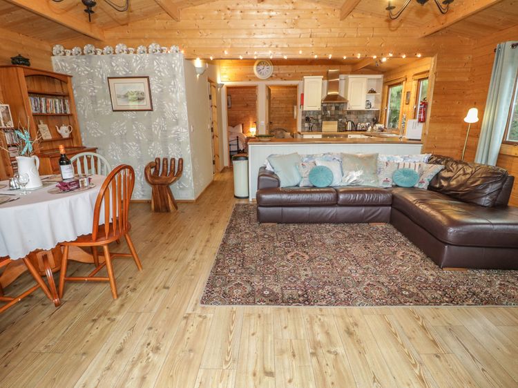 Y Caban, listing photograph 4