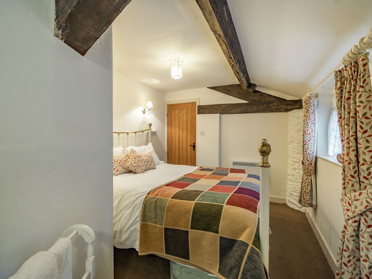 Coachman's Cottage, listing photograph 10