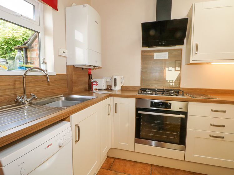 Top Stable Cottage, listing photograph 11