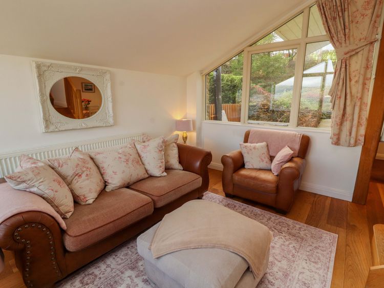 Hawkrigg Cottage, listing photograph 4