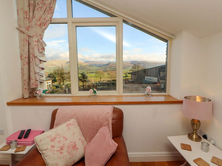 Hawkrigg Cottage, listing photograph 5