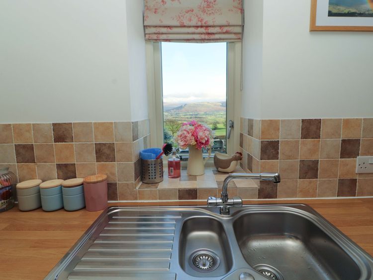 Hawkrigg Cottage, listing photograph 12