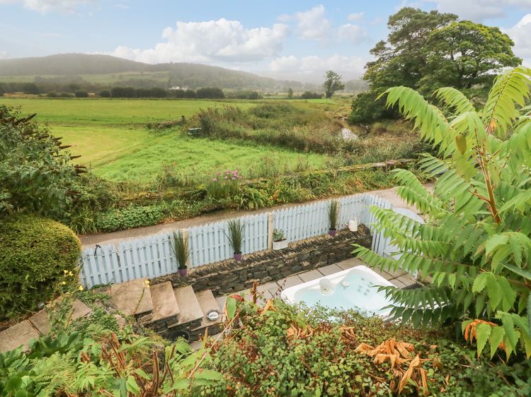 The Lodge, listing photograph 3