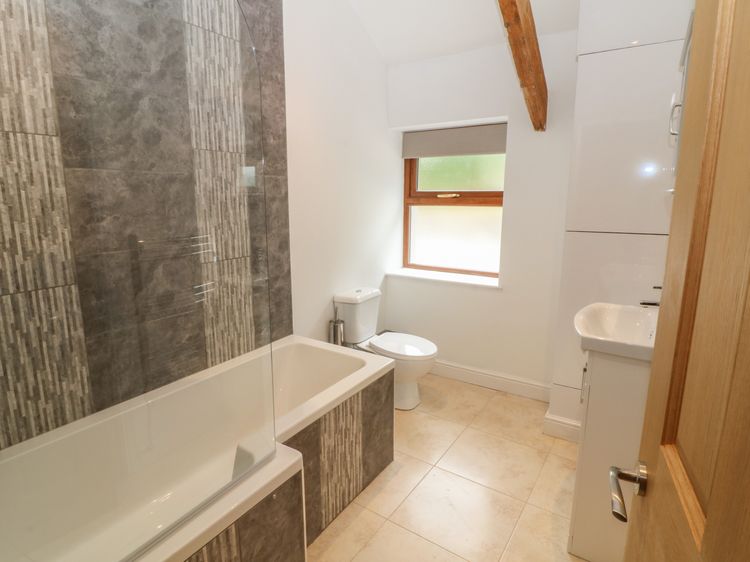Y Beudy Cottage, listing photograph 12