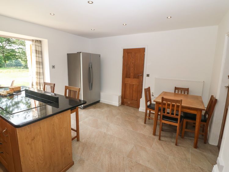 Y Berth Ddu Farmhouse, listing photograph 8