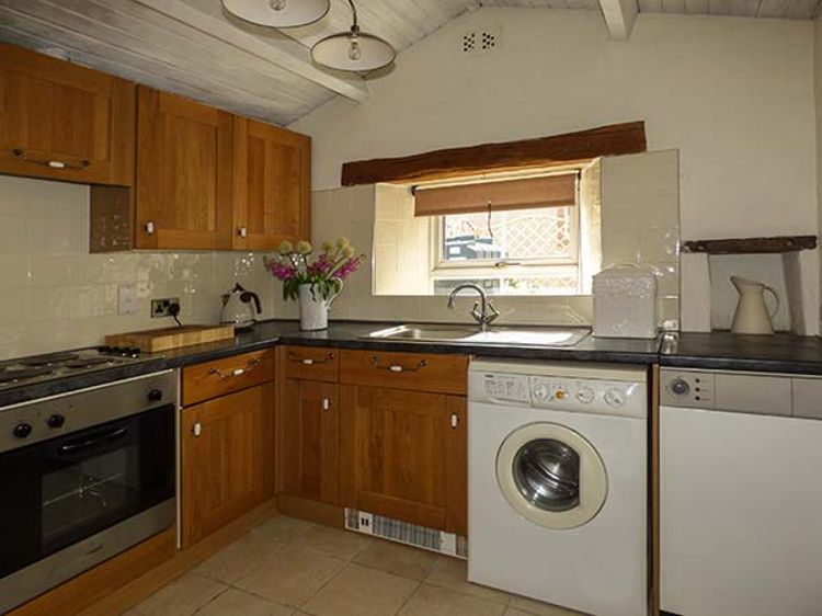Bakers Cottage, listing photograph 6