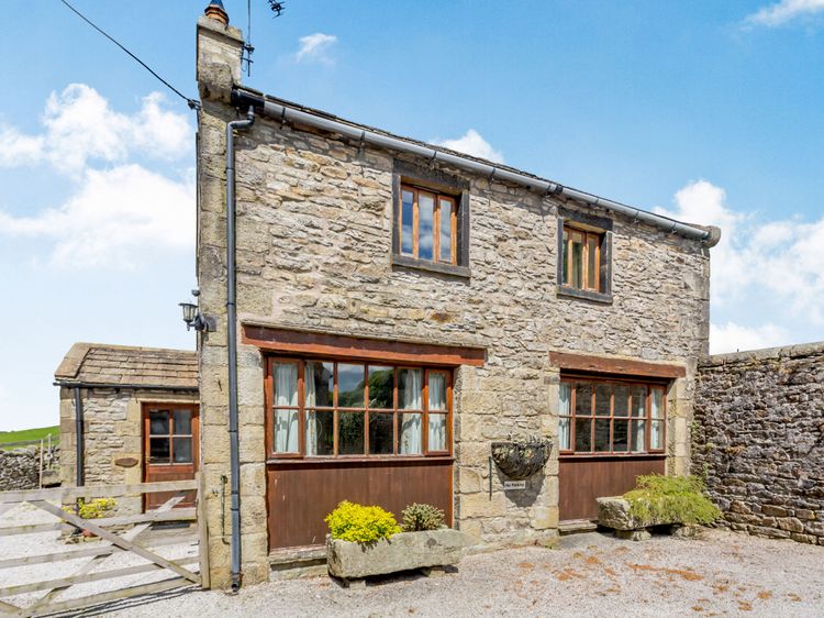 The Coach House, listing photograph 3