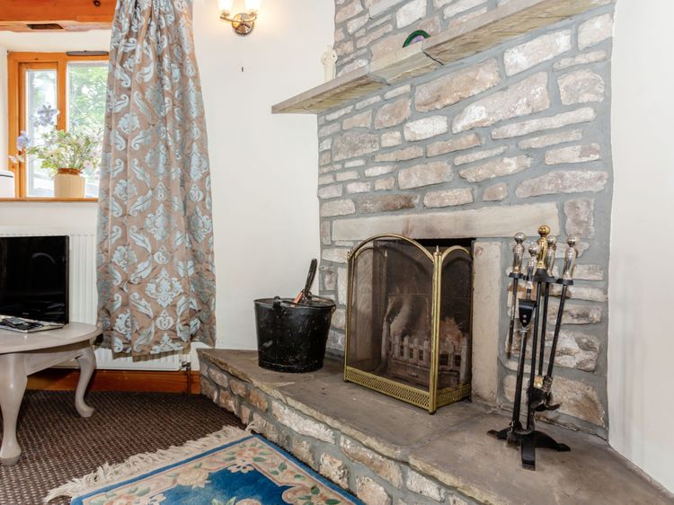 The Coach House, listing photograph 9