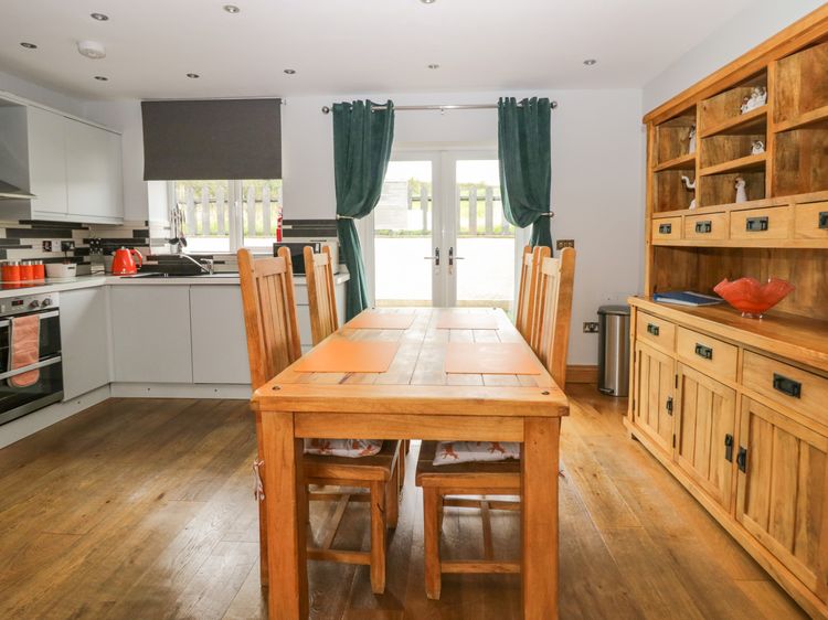 Bluebell Cottage, listing photograph 7