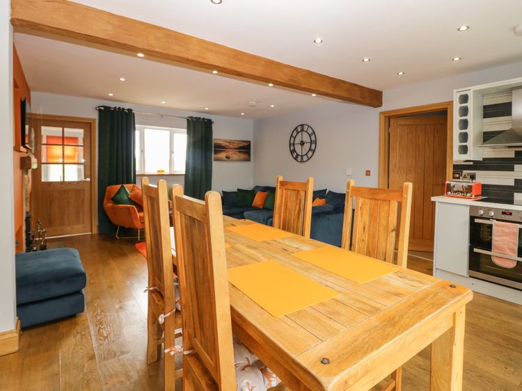 Bluebell Cottage, listing photograph 8