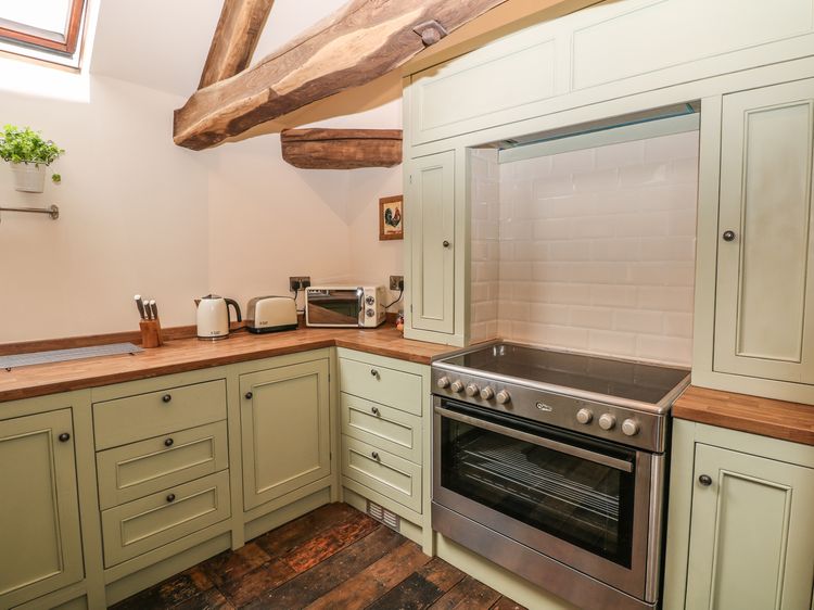 Dale View Farm, listing photograph 8