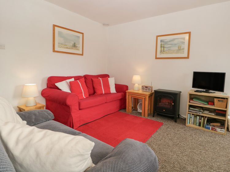 Priory Ghyll, listing photograph 4