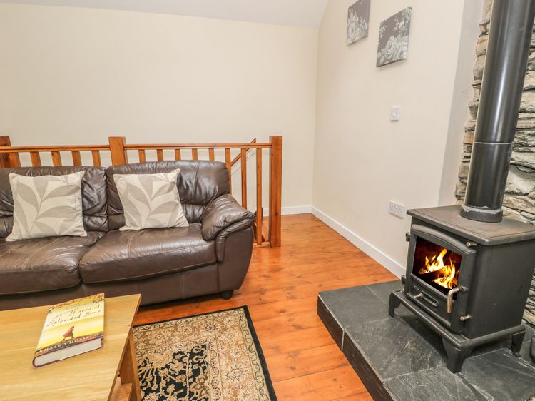 Hendoll Cottage 2, listing photograph 5
