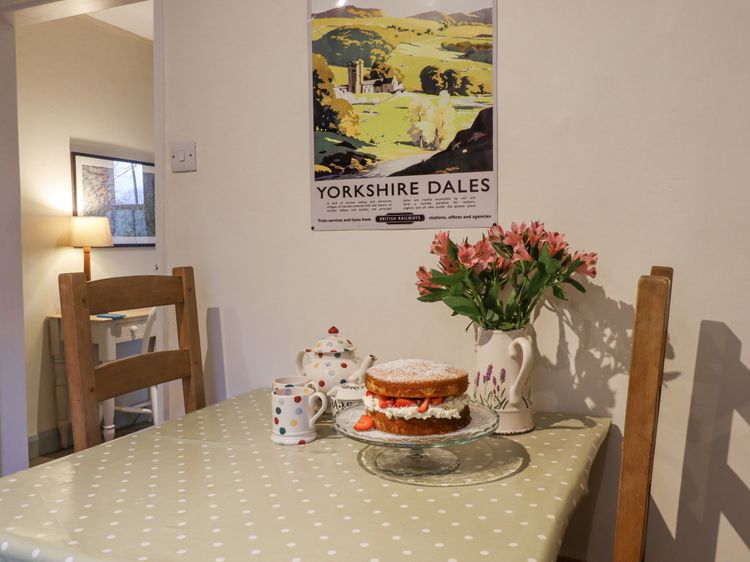 Lavender Cottage, listing photograph 6