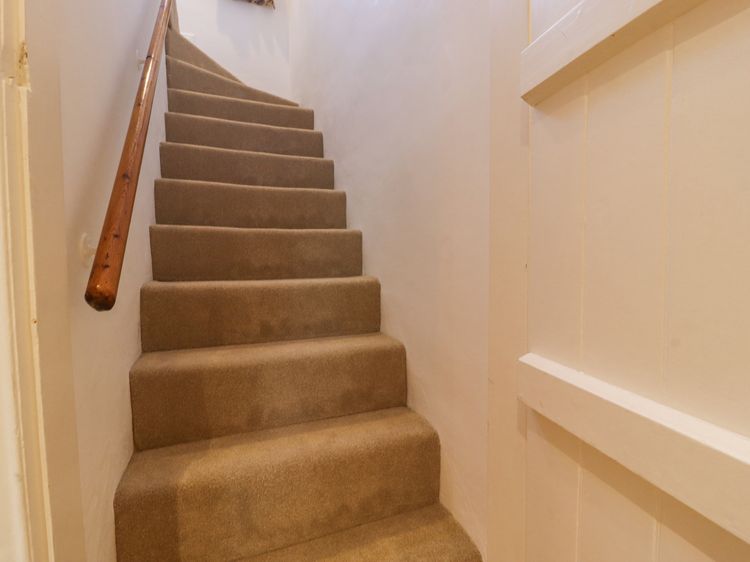 Lavender Cottage, listing photograph 10