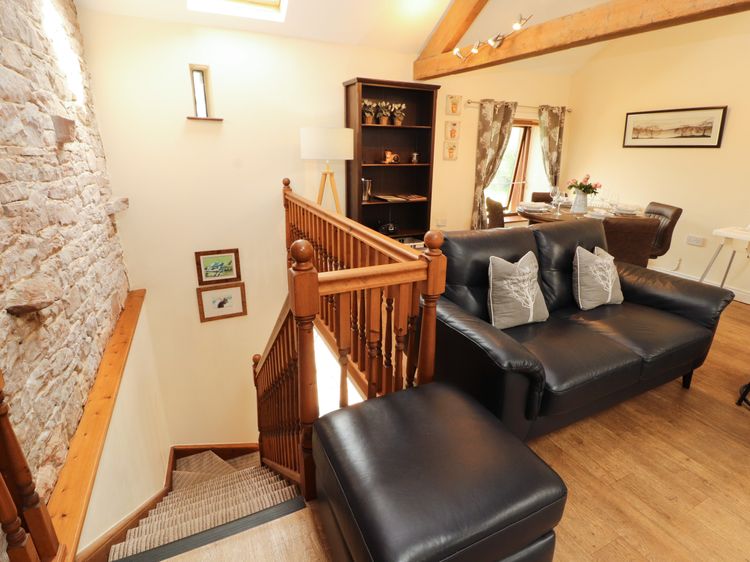Stable Cottage, listing photograph 6