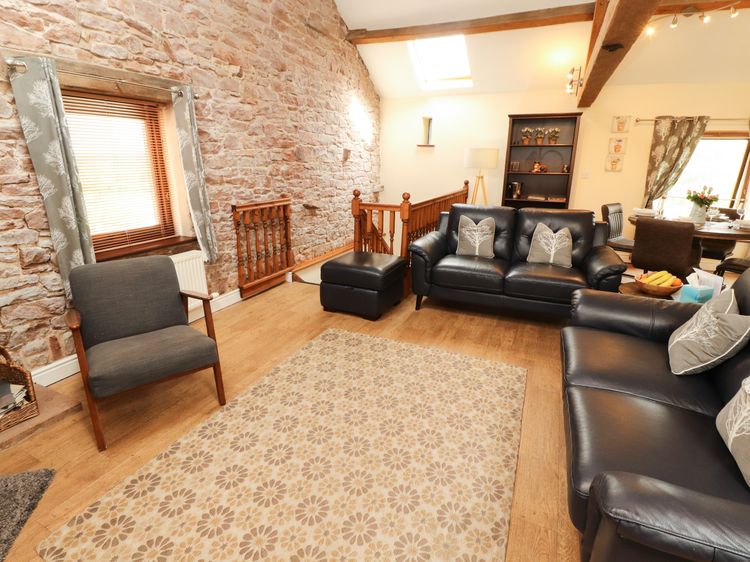 Stable Cottage, listing photograph 12
