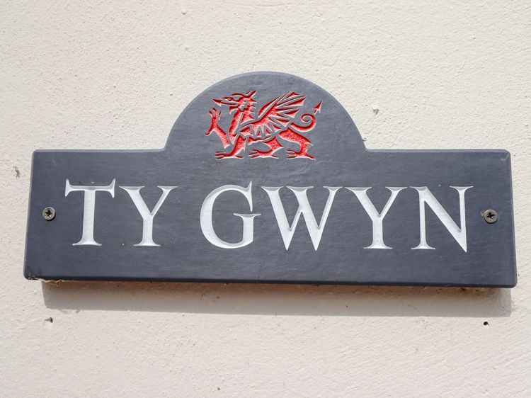 Ty Gwyn, listing photograph 4