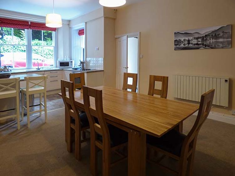 White Moss, Wood Close, listing photograph 6