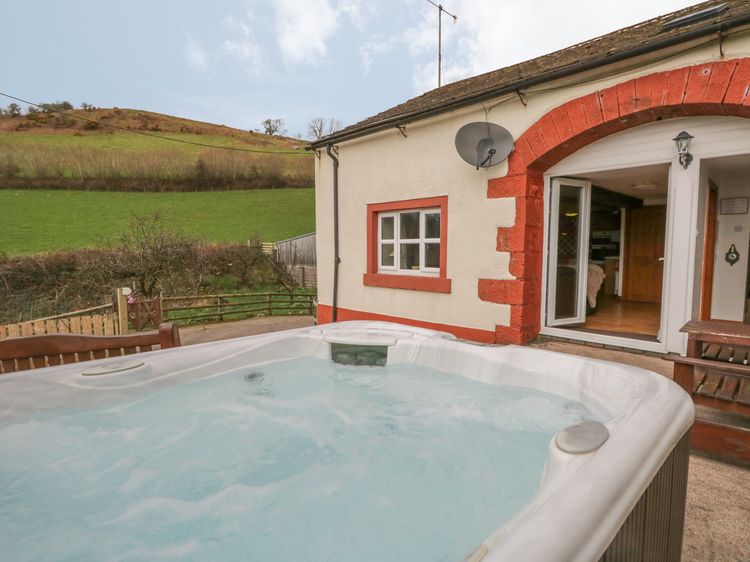 Bleng Barn Cottage, listing photograph 3