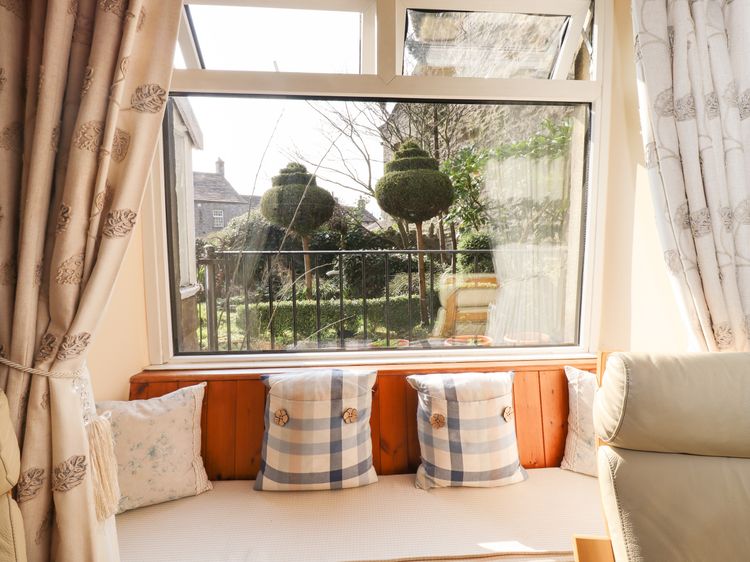 Manna Cottage, listing photograph 5