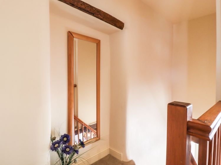 Manna Cottage, listing photograph 9