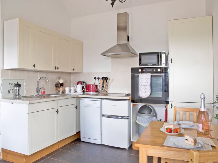 Swallow Cottage, listing photograph 6