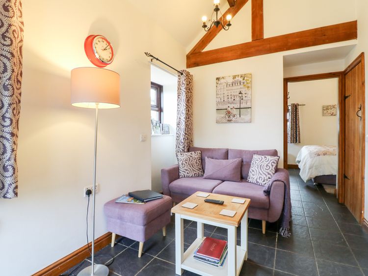 Swallow Cottage, listing photograph 3