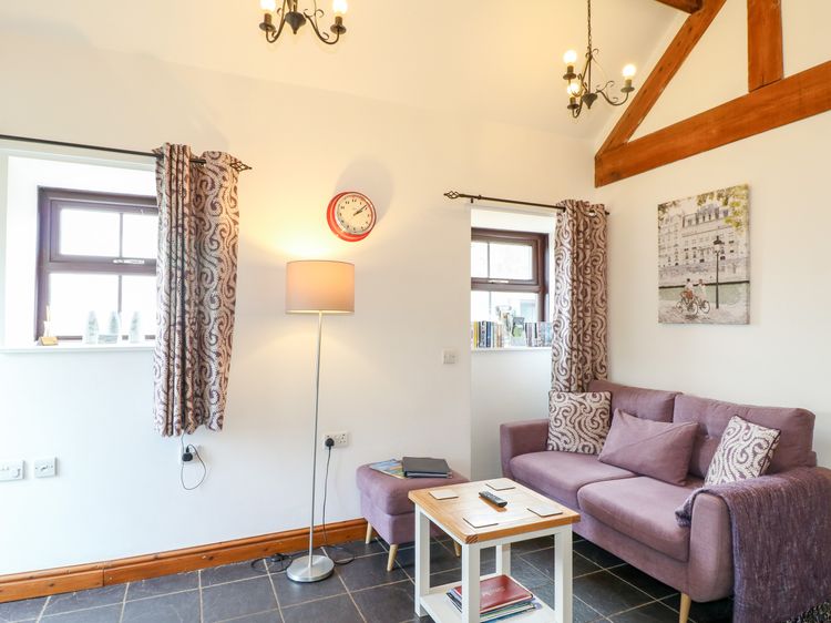 Swallow Cottage, listing photograph 4