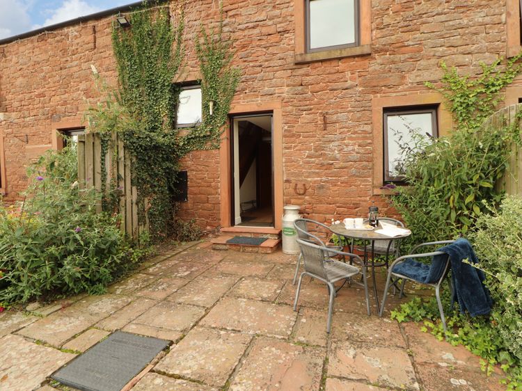 Horseshoe Cottage, listing photograph 2