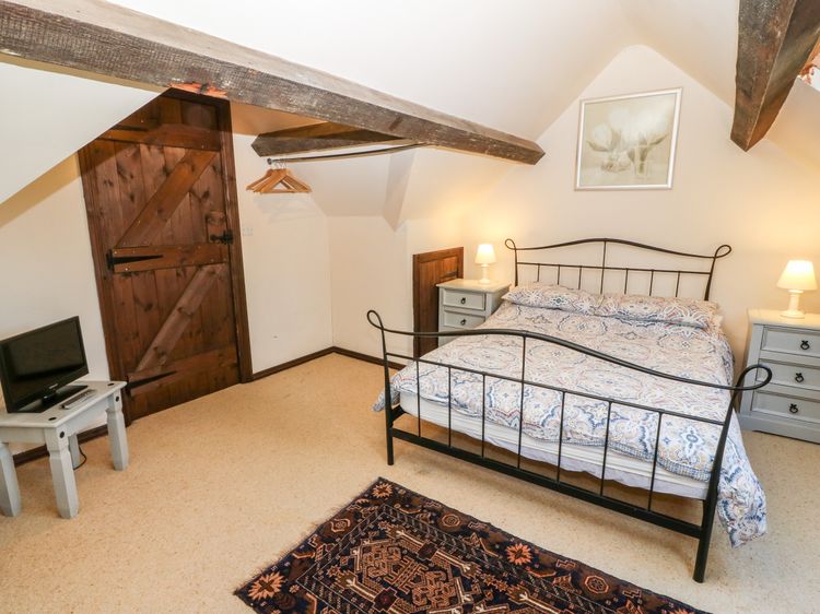 Bwthyn y Dderwen (Oak Cottage), listing photograph 11