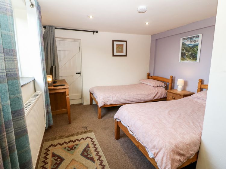 Bwthyn Celyn (Holly Cottage), listing photograph 11