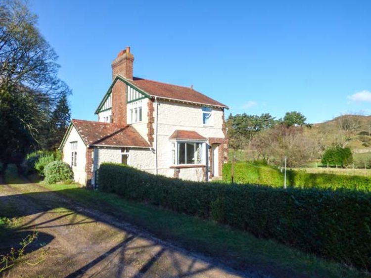 Pensychnant Cottage, listing photograph 8