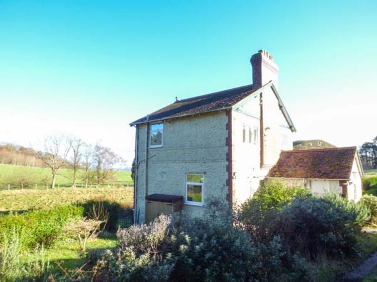 Pensychnant Cottage, listing photograph 9