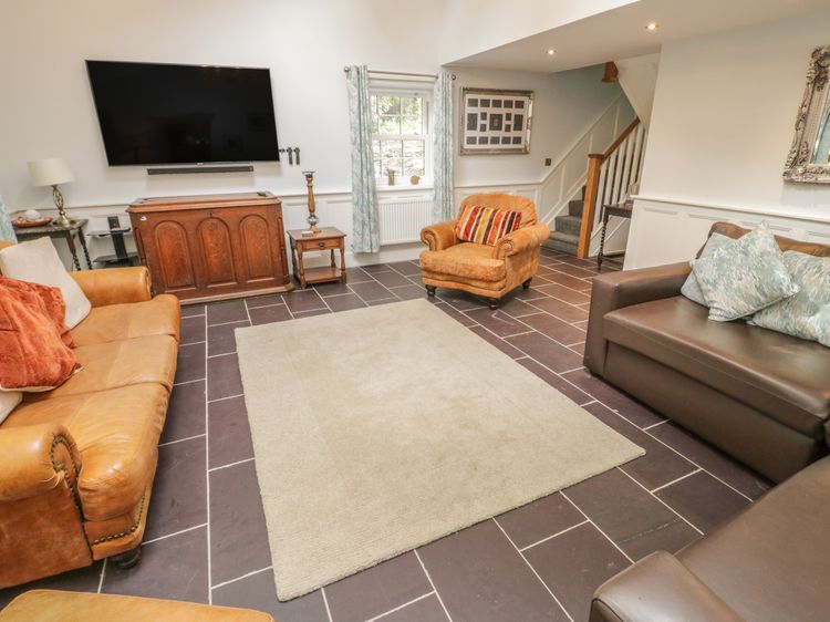 Bryn Derwen Coach House, listing photograph 8