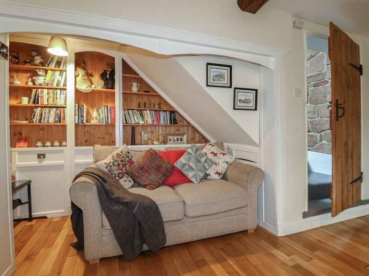 Ash House, listing photograph 6