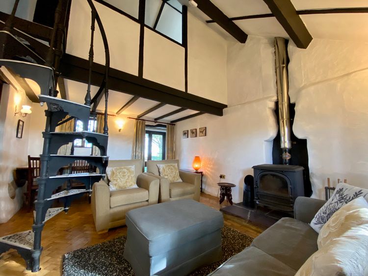 Hendy Cottage, listing photograph 4