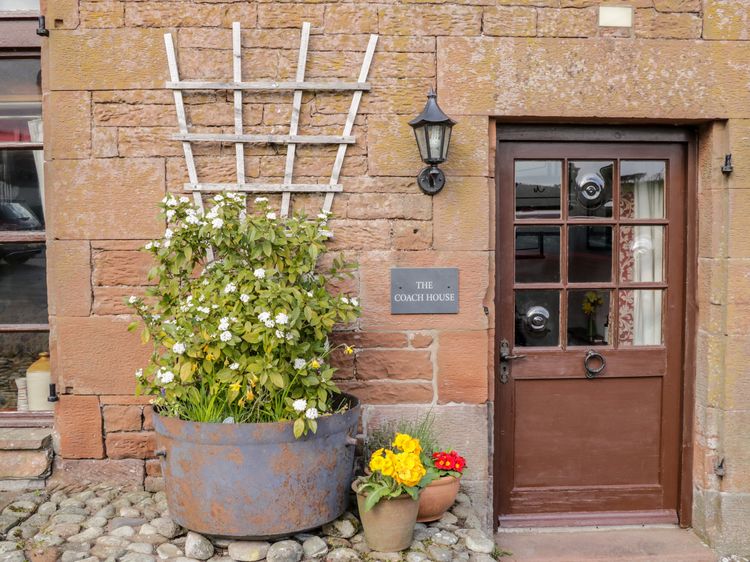 The Coach House, listing photograph 2