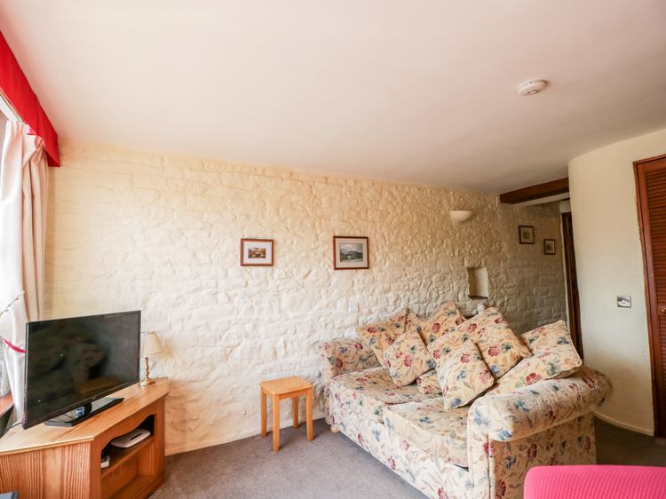 The Coach House, listing photograph 4