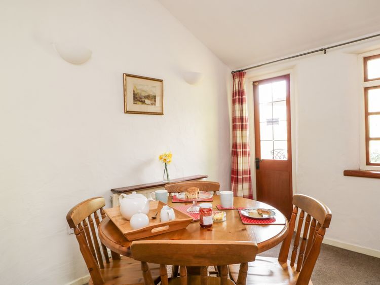 The Coach House, listing photograph 12