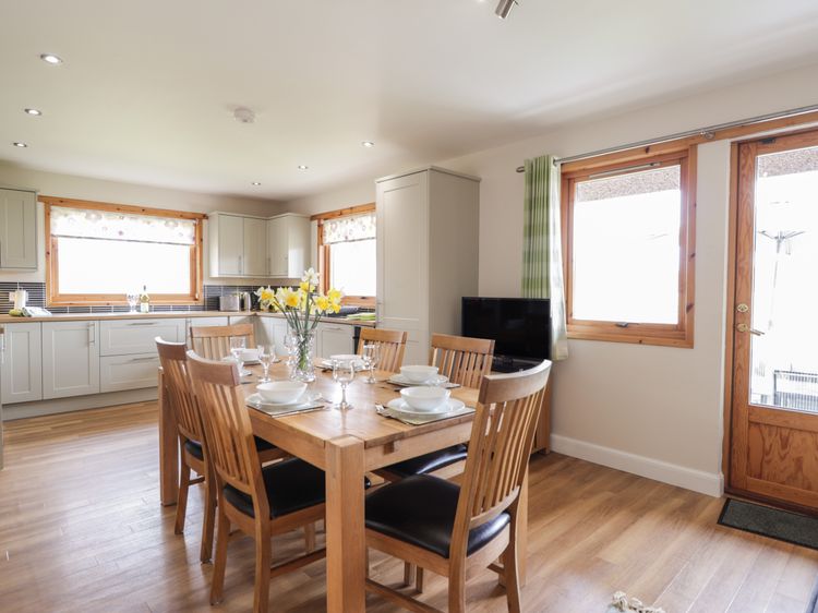 Millview, listing photograph 9